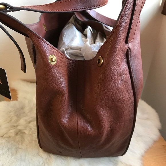 Frye Madison Leather Shoulder Bag Cognac - Picture 6 of 8